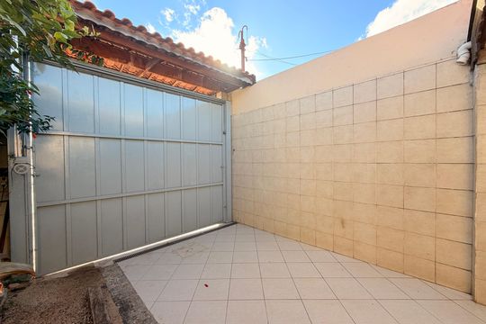 Garagem e Jardim de casa à venda com 2 quartos, 100m² em Jardim Bonfiglioli, Jundiaí