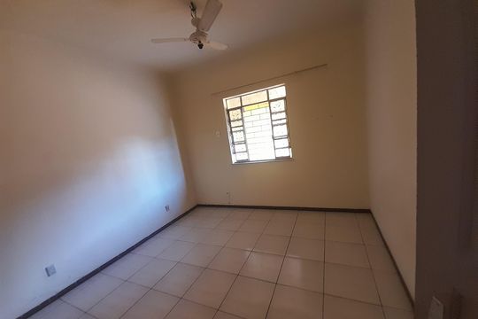 Casa de Condomínio para alugar com 3 quartos, 360m² em Santa Barbara, Niterói
