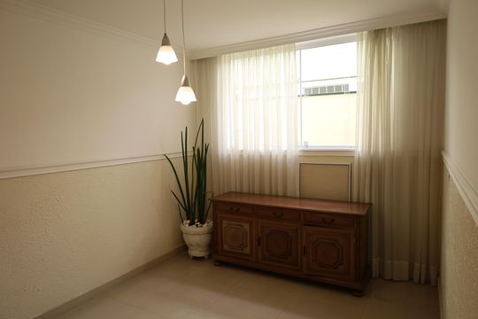 Casa para alugar com 3 quartos, 180m² em Jardim Belgica, São Paulo