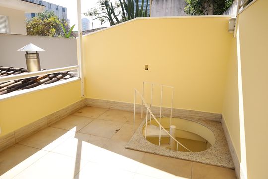 Casa para alugar com 3 quartos, 180m² em Jardim Belgica, São Paulo