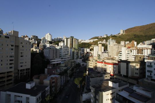 Vista de apartamento à venda com 4 quartos, 267m² em Buritis, Belo Horizonte
