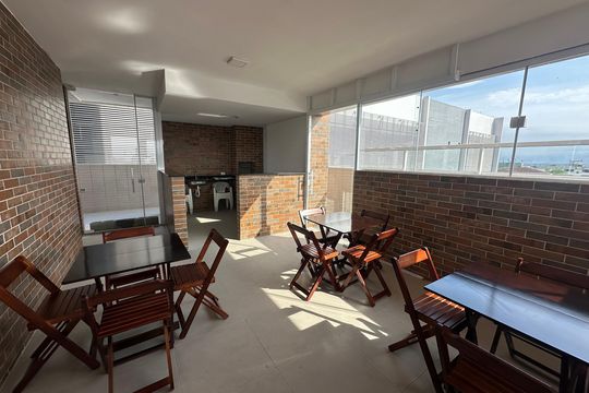 Área comum - Churrasqueira de apartamento para alugar com 2 quartos, 112m² em Parque Bitaru, São Vicente