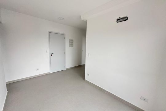 Sala de apartamento para alugar com 2 quartos, 112m² em Parque Bitaru, São Vicente