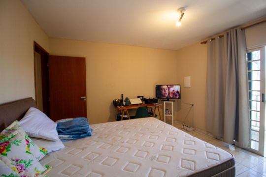 Suite de casa para alugar com 3 quartos, 240m² em Jardim Alegria, Sorocaba