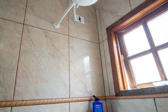 Banheiro de casa para alugar com 3 quartos, 240m² em Jardim Alegria, Sorocaba