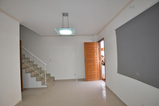 Casa à venda com 2 quartos, 74m² em Vila Valqueire, Rio de Janeiro