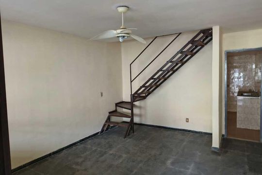 Sala de casa de condomínio para alugar com 3 quartos, 230m² em Centro, Nova Iguaçu