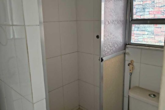 Banheiro de casa de condomínio para alugar com 3 quartos, 230m² em Centro, Nova Iguaçu