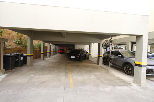 Garagem de apartamento para alugar com 3 quartos, 87m² em Luxemburgo, Belo Horizonte