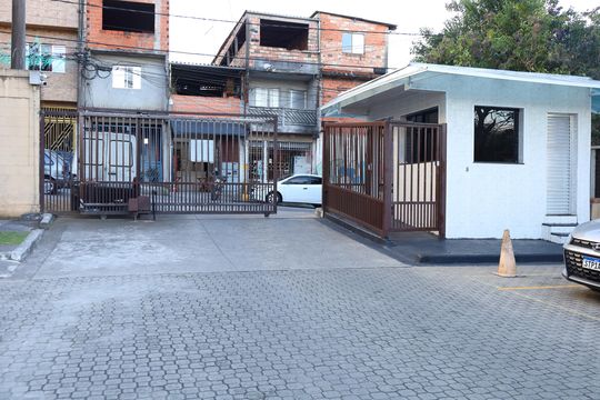 Apartamento à venda com 2 quartos, 48m² em Conjunto Residencial José Bonifácio, São Paulo