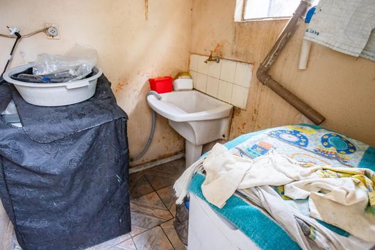 Casa 1 - área de serviço  de casa à venda com 4 quartos, 345m² em Centro, Diadema