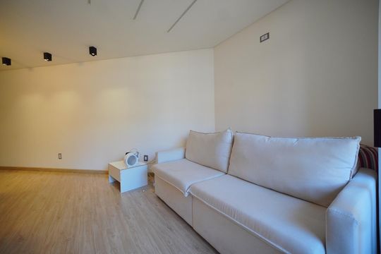 Sala de apartamento para alugar com 2 quartos, 75m² em Itacorubi, Florianópolis