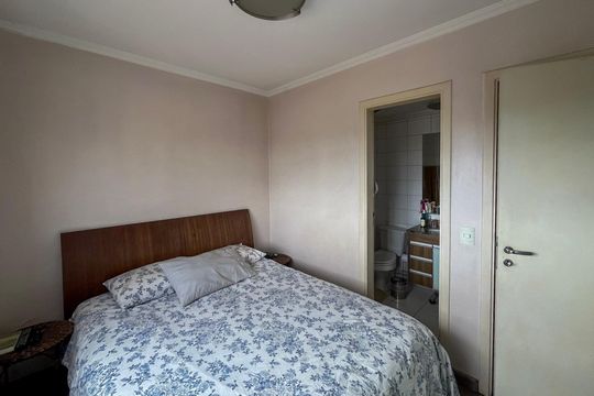 Suite  de apartamento à venda com 3 quartos, 64m² em Vila Vera, São Paulo