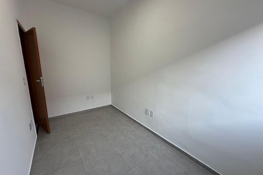 Quarto 2 de casa para alugar com 2 quartos, 50m² em Vila Valenca, São Vicente