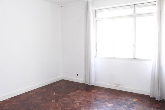 Quarto de apartamento para alugar com 3 quartos, 130m² em Higienópolis, São Paulo
