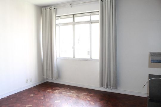Quarto 2 de apartamento para alugar com 3 quartos, 130m² em Higienópolis, São Paulo