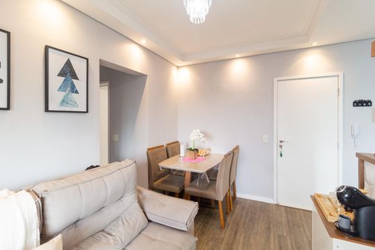 Sala de apartamento à venda com 3 quartos, 68m² em Vila Campesina, Osasco