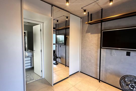 Apartamento para alugar com 1 quarto, 71m² em Jardim das Acacias, São Paulo