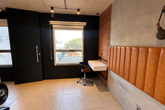 Apartamento para alugar com 1 quarto, 71m² em Jardim das Acacias, São Paulo
