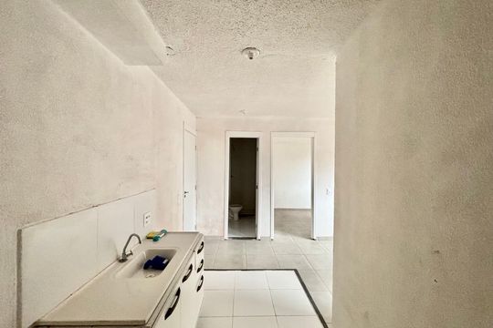 Cozinha de apartamento para alugar com 2 quartos, 38m² em Vila Silvia, São Paulo