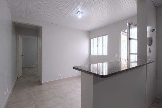Sala de casa de condomínio para alugar com 2 quartos, 100m² em Vila Nova Conceição, São Paulo