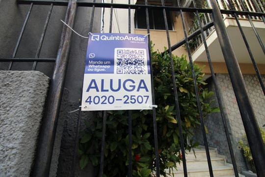 Placa de apartamento para alugar com 3 quartos, 90m² em Vila da Penha, Rio de Janeiro