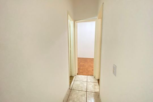 Corredor de apartamento à venda com 3 quartos, 55m² em Méier, Rio de Janeiro