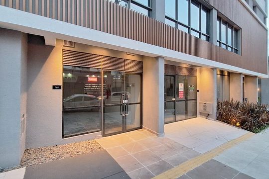 Fachada de kitnet/studio para alugar com 1 quarto, 30m² em Pompeia, São Paulo