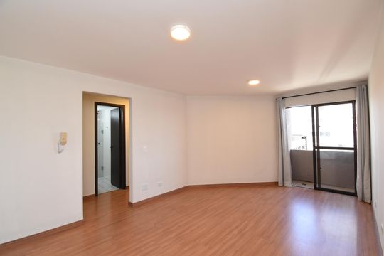 Apartamento à venda com 2 quartos, 74m² em Bacacheri, Curitiba