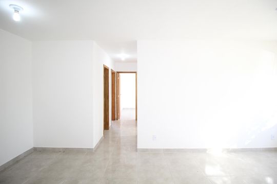 Sala de apartamento à venda com 3 quartos, 80m² em São Sebastião, Porto Alegre
