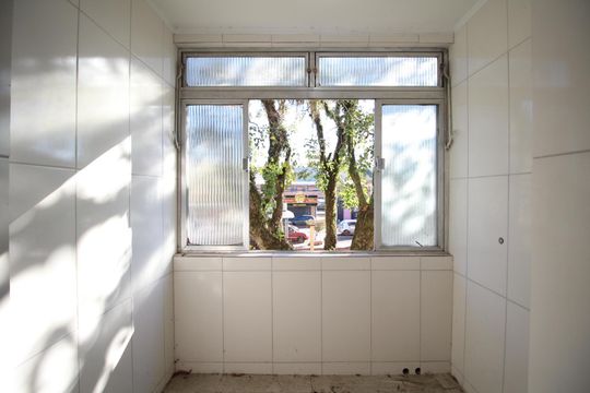 Área de Serviço de apartamento à venda com 3 quartos, 80m² em São Sebastião, Porto Alegre