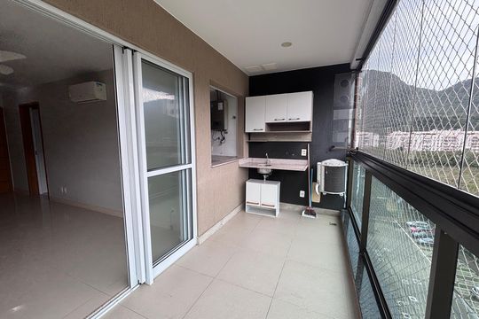 Varanda de apartamento para alugar com 4 quartos, 144m² em Recreio dos Bandeirantes, Rio de Janeiro