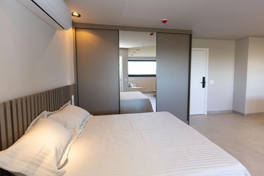 Suíte 1 de kitnet/studio para alugar com 1 quarto, 43m² em Vale do Sereno, Nova Lima