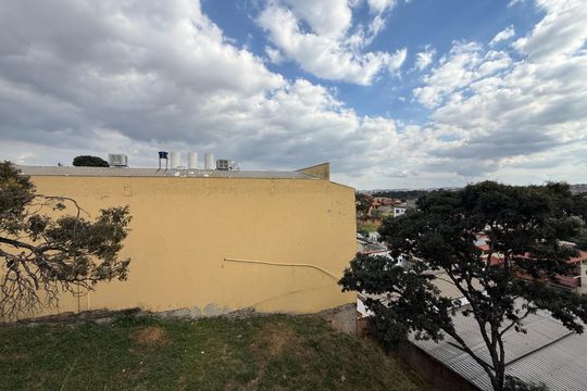 Vista  de apartamento para alugar com 3 quartos, 107m² em Jaqueline, Belo Horizonte