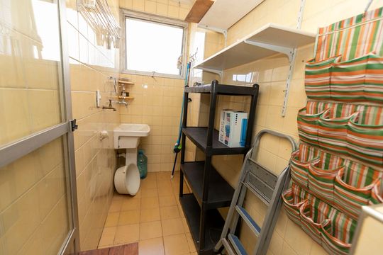 Área de serviço de kitnet/studio para alugar com 1 quarto, 44m² em Botafogo, Campinas