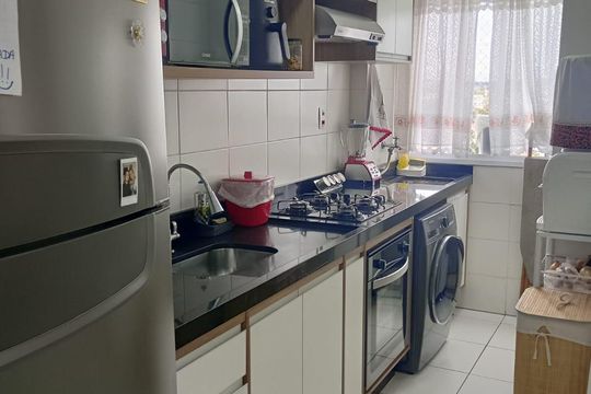Cozinha de apartamento à venda com 2 quartos, 50m² em Dos Ortizes, Valinhos