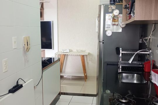 Cozinha de apartamento à venda com 2 quartos, 50m² em Dos Ortizes, Valinhos