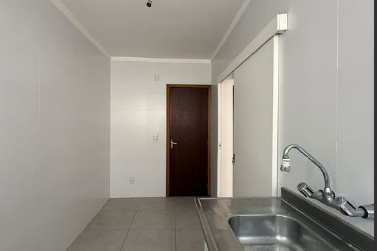 Cozinha de apartamento à venda com 3 quartos, 93m² em Bom Fim, Porto Alegre