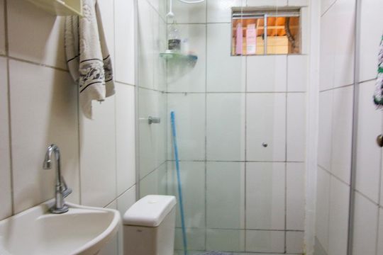 Casa para alugar com 5 quartos, 500m² em Setor Habitacional Arniqueira, Brasília