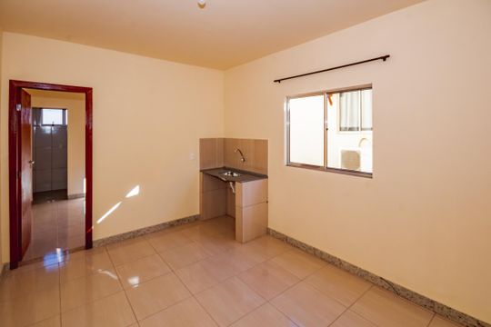 Casa para alugar com 1 quarto, 25m² em Céu Azul, Belo Horizonte