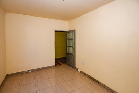 Sala e Cozinha de casa para alugar com 1 quarto, 25m² em Céu Azul, Belo Horizonte