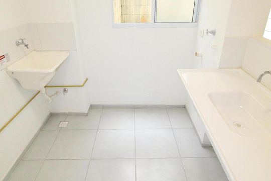 Cozinha de apartamento para alugar com 2 quartos, 40m² em Jardim Santa Ines Iii, São José dos Campos