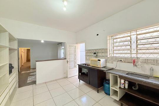 Cozinha de casa para alugar com 2 quartos, 180m² em Cidade Monções, São Paulo