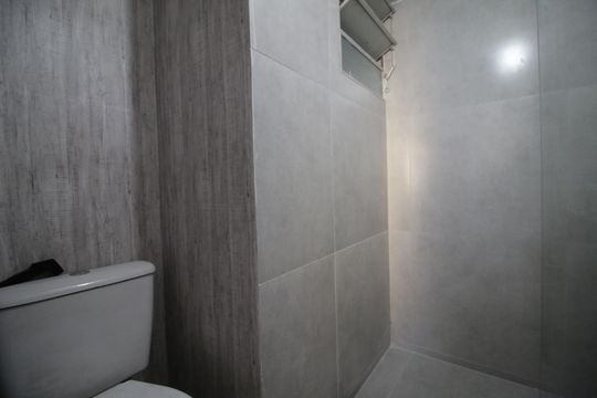 Banheiro de apartamento à venda com 3 quartos, 82m² em Pechincha, Rio de Janeiro
