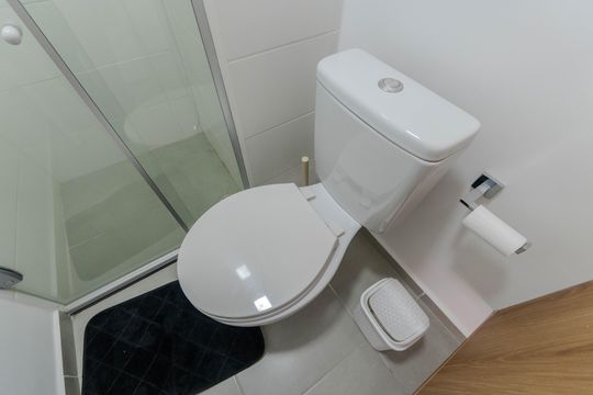 Banheiro de apartamento para alugar com 2 quartos, 36m² em Bela Vista, São Paulo