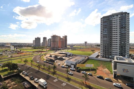 Vista de apartamento para alugar com 3 quartos, 81m² em Jardim Sul, Uberlândia