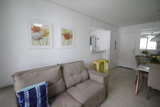 Sala de apartamento à venda com 2 quartos, 64m² em Camorim, Rio de Janeiro