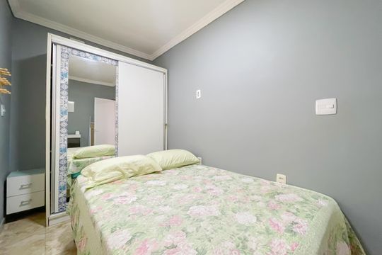 Quarto de casa para alugar com 1 quarto, 70m² em Veloso, Osasco