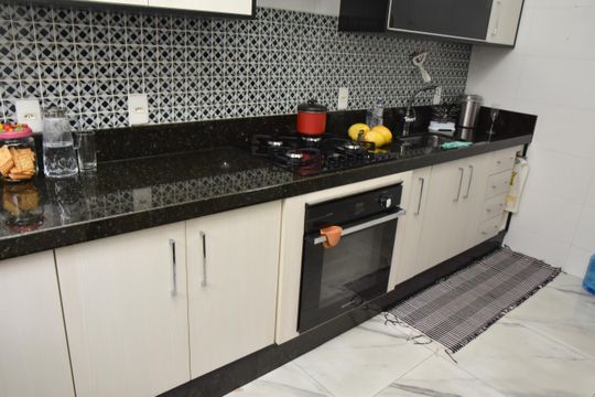 Cozinha pia de casa de condomínio à venda com 3 quartos, 87m² em Engordadouro, Jundiaí