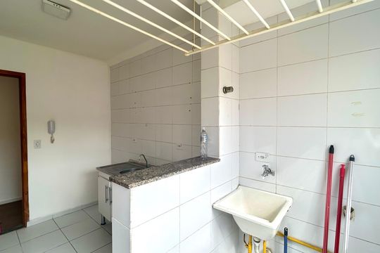 Área de Serviço de apartamento para alugar com 2 quartos, 71m² em Jardim Barbosa, Guarulhos